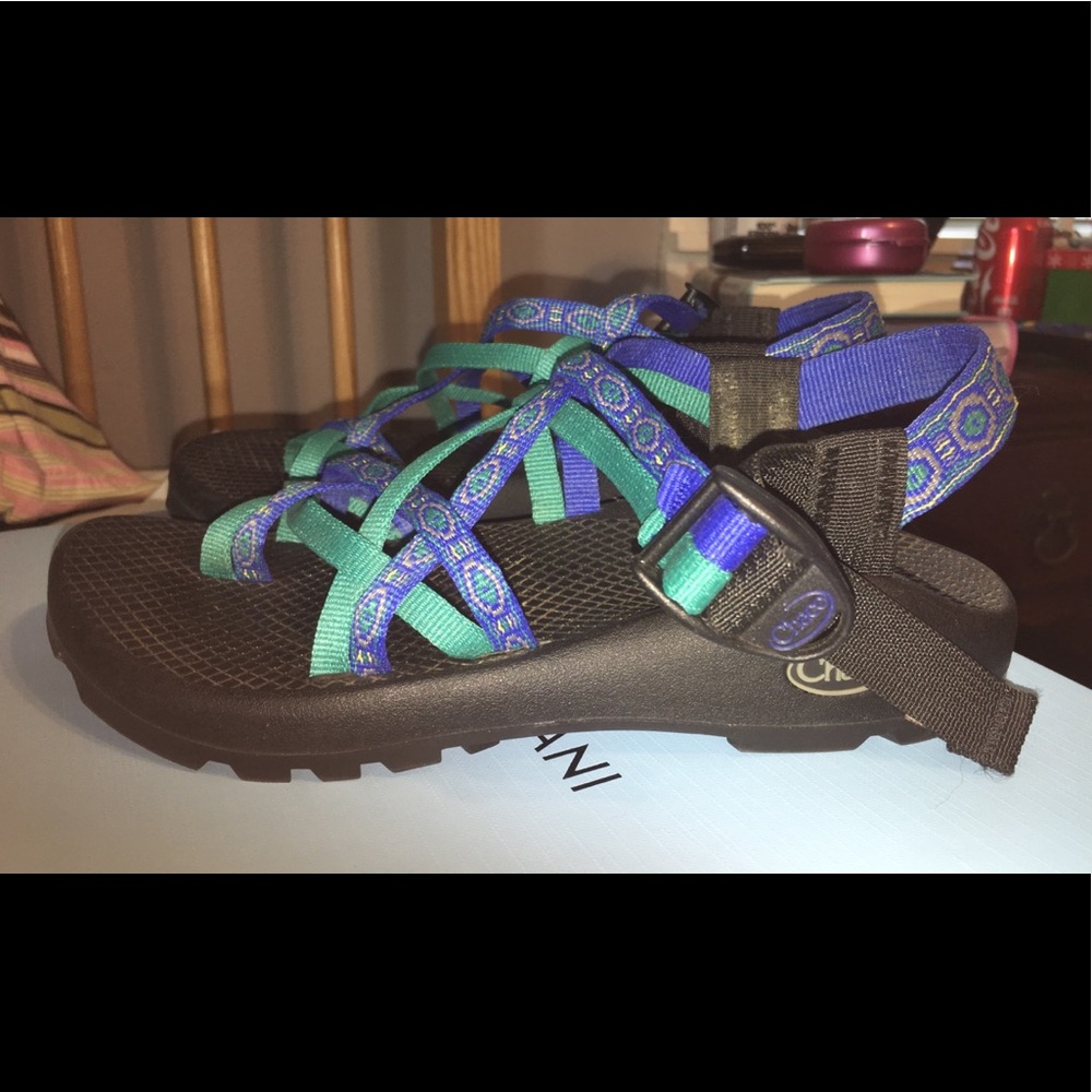 Like new Chacos